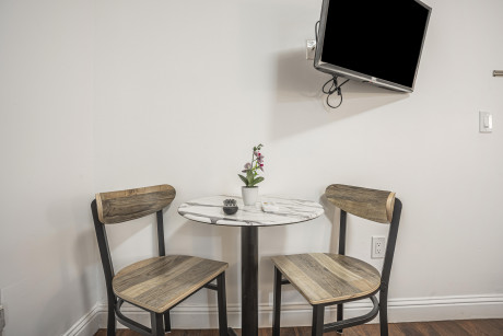 The Greens Hotel on Del Paso Blvd - Amenities